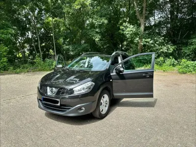 Gebraucht Nissan Qashqai I-Way 114 PS (83 kW) 2010 Schwarz SUV