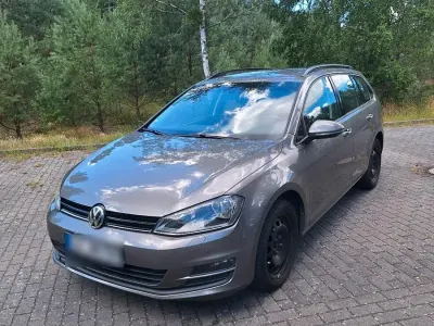 Gebraucht VW Golf VII 110 PS (80 kW) 2015 Grau Kombi