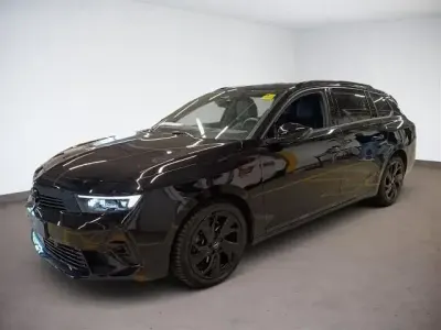 Gebraucht Opel Astra 136 PS (100 kW) 2024 Karbon schwarz Kleinwagen