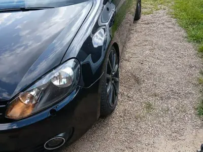 Gebraucht VW Golf VI Move 105 PS (77 kW) 2011 Schwarz Limousine