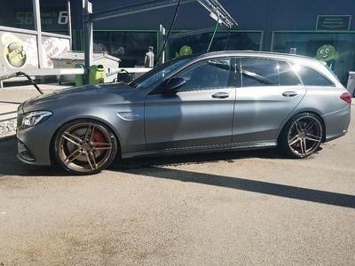 Mercedes C63 AMG