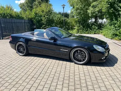 Gebraucht Mercedes SL500 387 PS (284 kW) 2008 Schwarz Cabrio