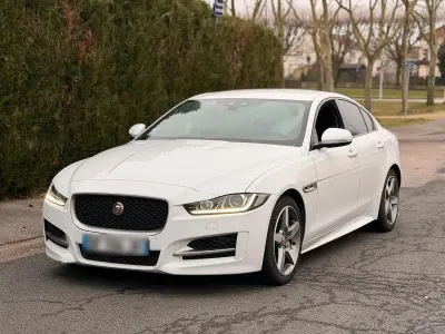 Używany Jaguar XE R-Sport 2017 Sedan/Limuzyna