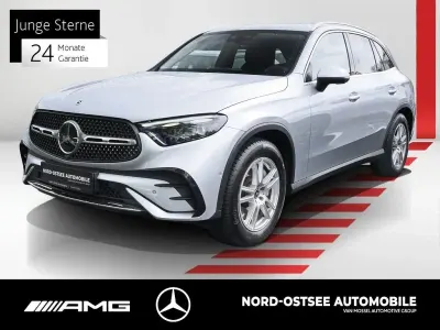 Używany Mercedes GLC300 AMG 269 KM (197 kW) 2023 Srebrny SUV