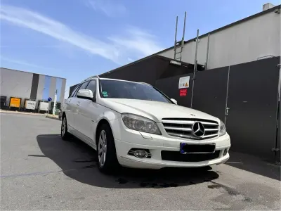 Gebraucht Mercedes C320 224 PS (164 kW) 2008 Weiß Kombi