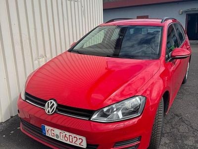 Gebraucht VW Golf VII 110 PS (80 kW) 2015 Rot Kombi