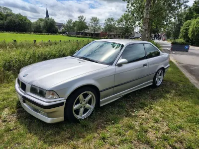 Gebraucht BMW M240 Basis 241 PS (177 kW) 1993 Silber Coupé