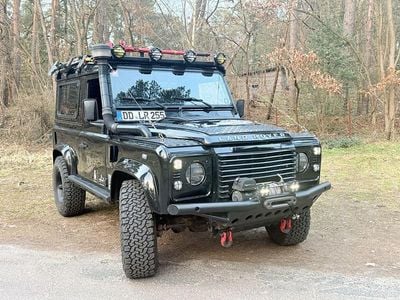 Gebraucht Land Rover Defender 122 PS (89 kW) 2010 Schwarz Kombi
