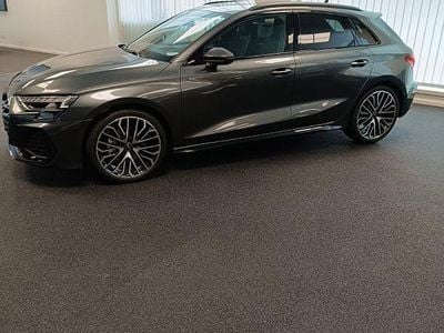 Gebraucht Audi A3 S-Line 150 PS (110 kW) 2024 Grau Limousine