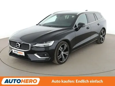 Gebraucht Volvo V60 Inscription 197 PS (144 kW) 2021 Schwarz Kombi