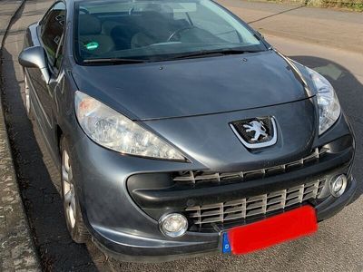 gebraucht Peugeot 207 CC 1,6 Benzin