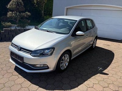 Gebraucht VW Polo Comfortline 90 PS (66 kW) 2016 Silber Limousine