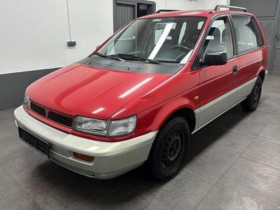 Rot Gebraucht 1995 Mitsubishi Space Runner Van / Kleinbus | 1.600 €
