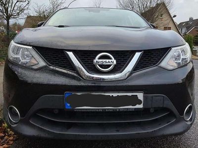 Gebraucht Nissan Qashqai N-Connecta 163 PS (119 kW) 2016 Schwarz SUV