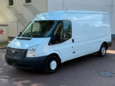 Gebraucht Ford Transit Tourneo 101 PS (74 kW) 2013 Weiß Van / Kleinbus