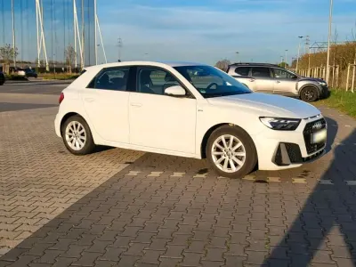 Gebraucht Audi A1 Sport 115 PS (84 kW) 2019 Weiß SUV