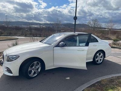 Mercedes E300