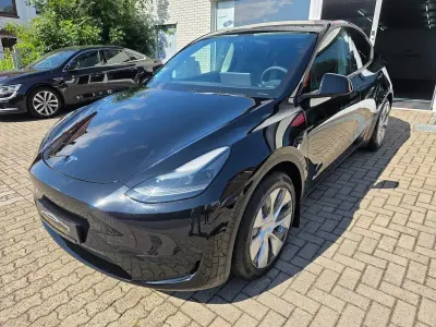 Gebraucht Tesla Model Y RWD 219 kW (299 PS) 2023 Schwarz SUV