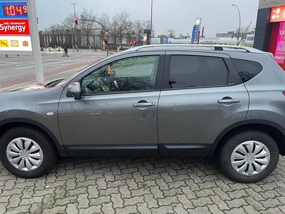 Gebraucht Nissan Qashqai 116 PS (85 kW) 2013 Grau SUV