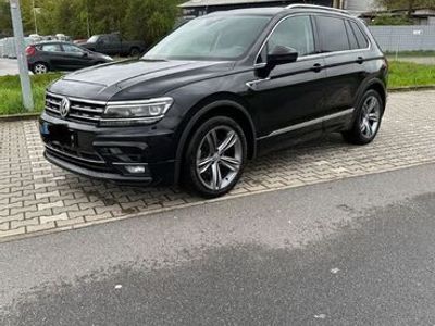 gebraucht VW Tiguan 2.0 TDI SCR DSG IQ.DRIVE IQ.DRIVE