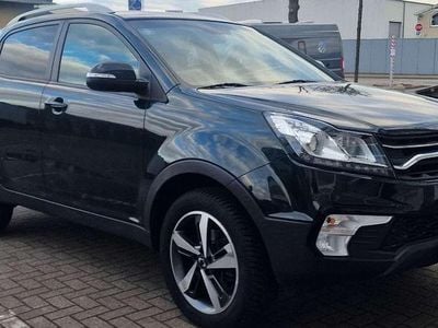 Usata SsangYong Korando Sapphire 150 CV (110 kW) 2017 Verde SUV