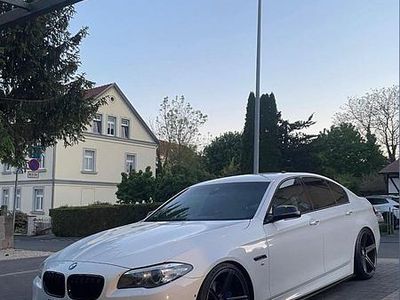 Gebraucht BMW 535 M Sport 313 PS (230 kW) 2014 Weiß Limousine