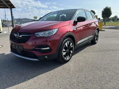 Gebraucht Opel Grandland X Innovation 131 PS (96 kW) 2020 Rubinrot SUV