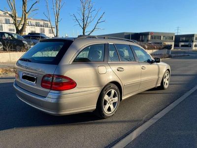 Mercedes E220