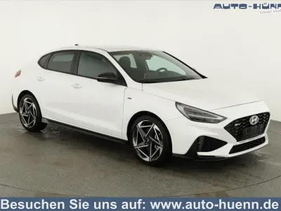 Nouă Hyundai i30 N Line 140 CP (102 kW) 2025 Alb Berlinǎ