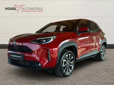 Gebraucht Toyota Yaris Cross Team 116 PS (85 kW) 2021 Rot SUV