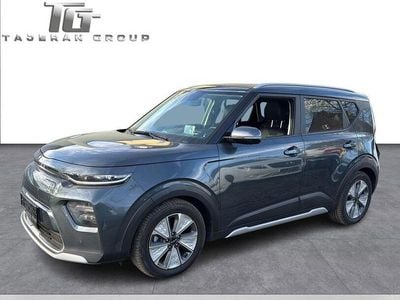 Grau Gebraucht 2024 Kia Soul Inspiration SUV | 24.900 € (Guter Preis)