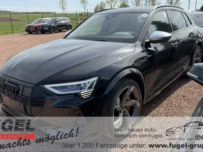 Usata Audi e-tron Ambiente 369 kW (503 CV) 2022 Nero SUV