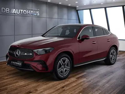 Używany Mercedes GLC300e AMG Line Premium Plus 333 KM (244 kW) 2024 Czerwony SUV