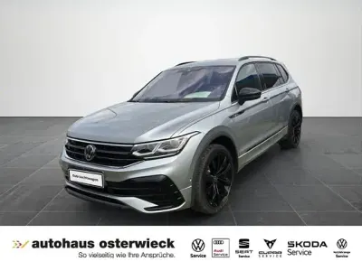 Gebraucht VW Tiguan Allspace R-line 245 PS (180 kW) 2023 Silber SUV