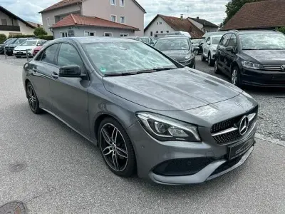 Gebraucht Mercedes CLA200 AMG line 156 PS (114 kW) 2019 Grau Coupé