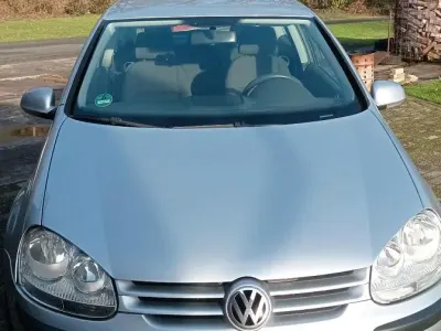 Gebraucht VW Golf V 75 PS (55 kW) 2004 Silber Kleinwagen