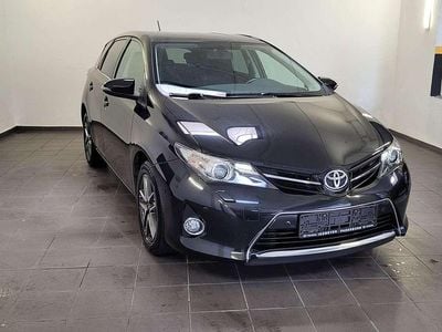 Gebraucht Toyota Auris Life 132 PS (97 kW) 2015 Black mica / ink Kleinwagen