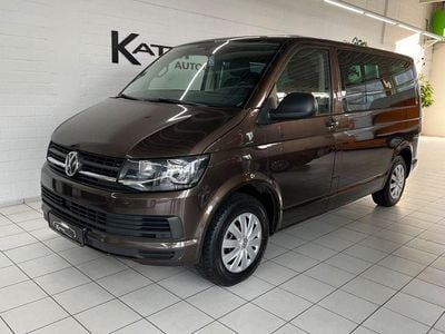Second-hand VW Multivan 150 CP (110 kW) 2016 Maro Monovolum