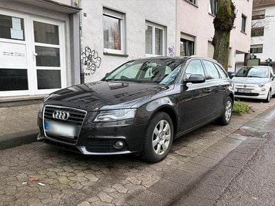 Gebraucht Audi A4 143 PS (105 kW) 2011 Grau Kombi