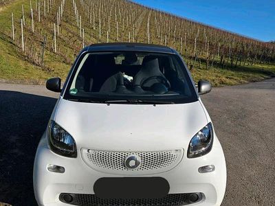 Second-hand Smart ForTwo Cabrio 71 CP (52 kW) 2016 Alb Cabrio