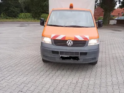 Gebraucht VW T5 130 PS (95 kW) 2004 Orange Van