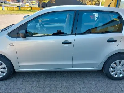 Second-hand Skoda Citigo Active 60 CP (44 kW) 2014 Argintiu Hatchback