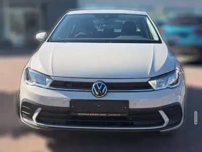 Gebraucht VW Polo Life 95 PS (69 kW) 2023 Grau Kleinwagen