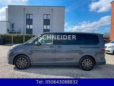 Gebraucht VW Multivan Life 150 PS (110 kW) 2024 Grau Van