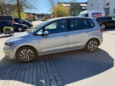Gebraucht VW Golf VII Sound 125 PS (91 kW) 2017 Limousine