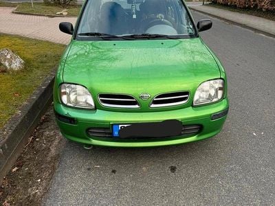 Second-hand Nissan Micra 75 CP (55 kW) 1998 Verde Hatchback