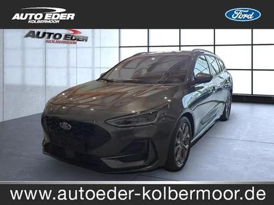 Usata Ford Focus ST-Line 120 CV (88 kW) 2023 Grigio Station wagon