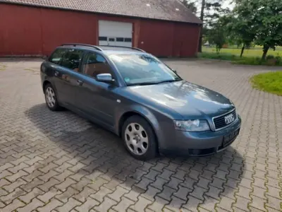 Gebraucht Audi A4 163 PS (119 kW) 2004 Grau Kombi