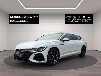 Gebraucht VW Arteon R 320 PS (235 kW) 2023 Oryxweiß perlmutteffekt Kombi