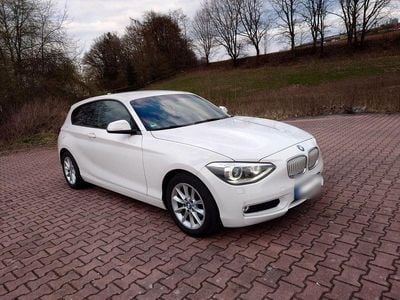 Usata BMW 116 Urban Line 136 CV (100 kW) 2014 Bianco Utilitaria